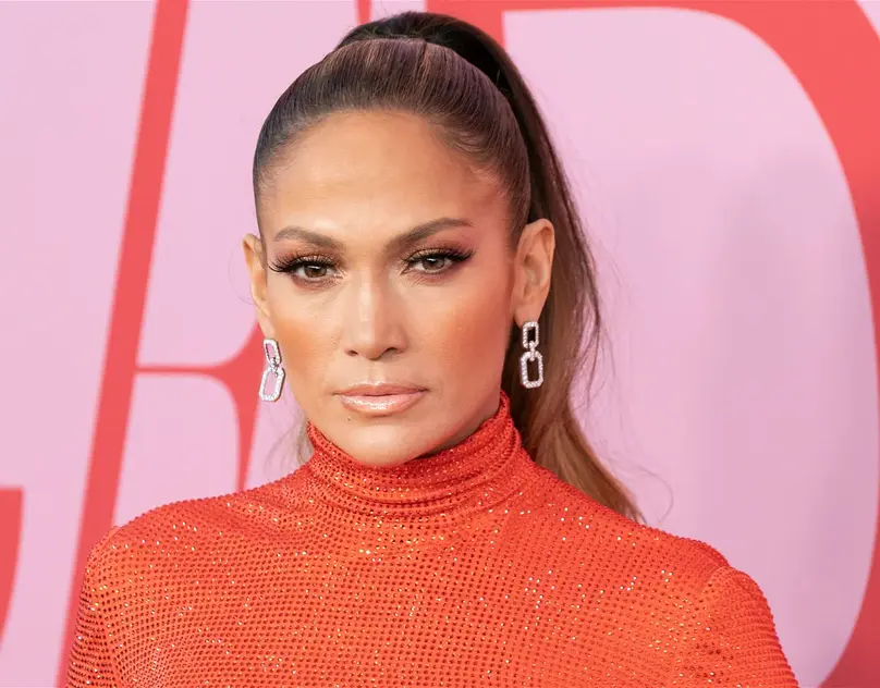 Jennifer Lopez’s Triumphant Comeback: “Can’t Get Enough” Soars with Impressive Debut Streaming Numbers