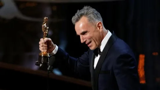 Daniel Day-Lewis: Retirement from Acting Marks the End of a Storied Career in Cinema